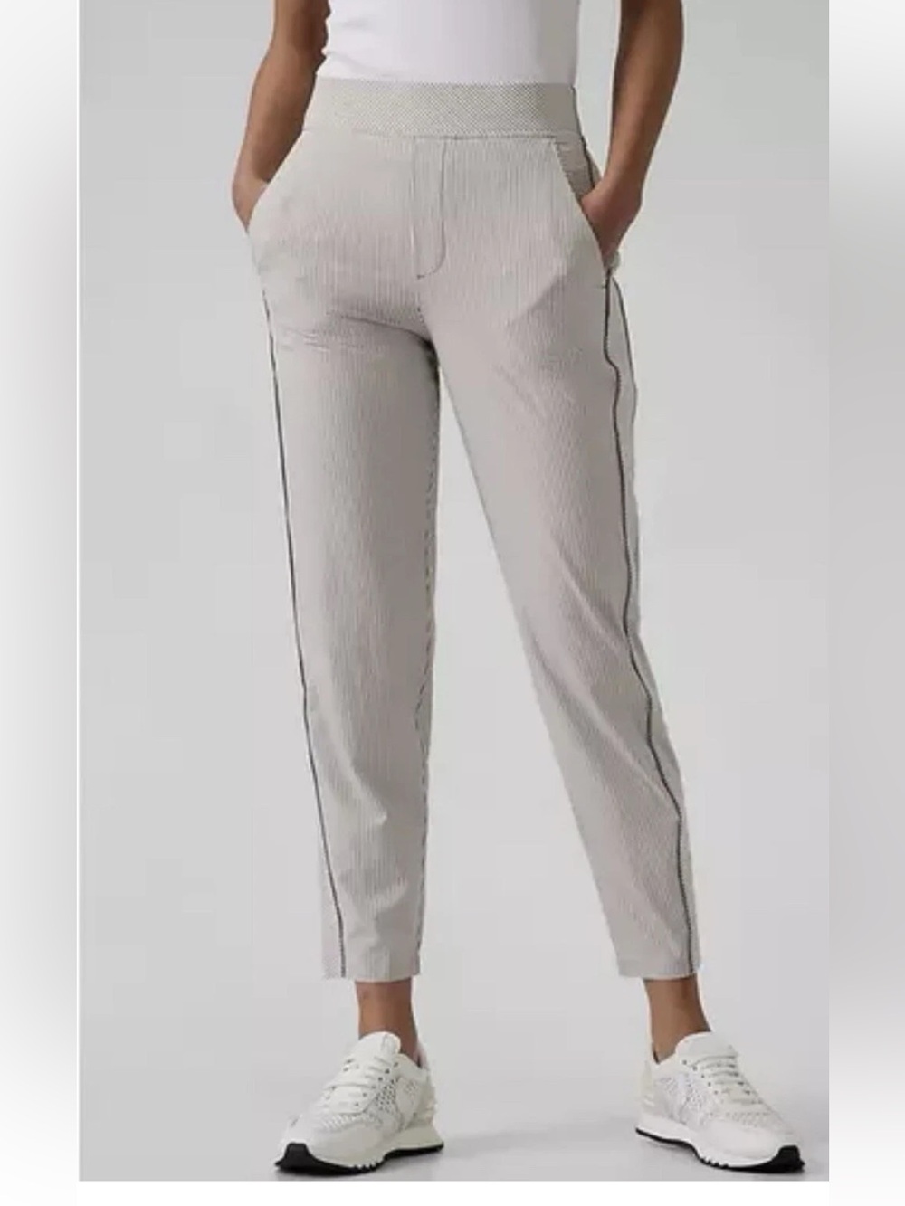 Athleta Brooklyn Textured Ankle Pants Women's Size 4 Gray Striped Pull-on